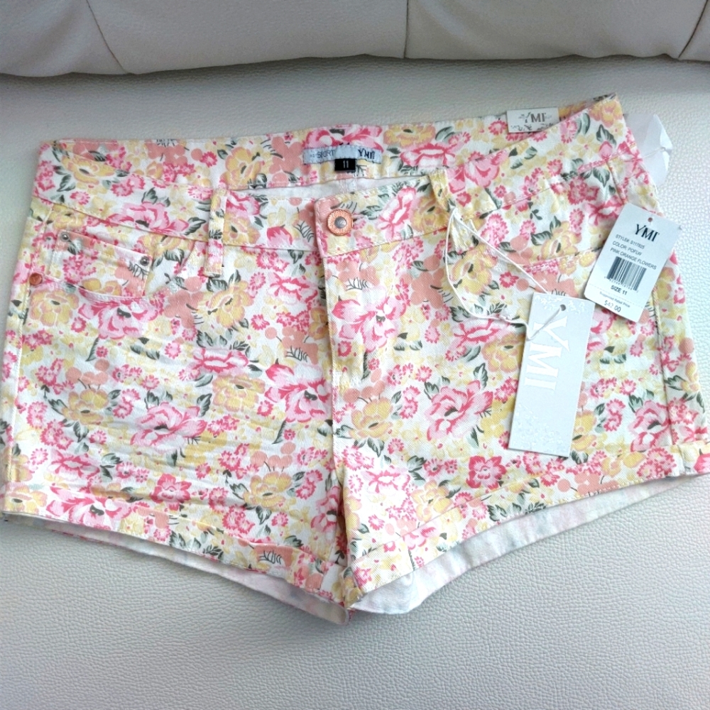 YMI Floral Short Shorts Sz 11